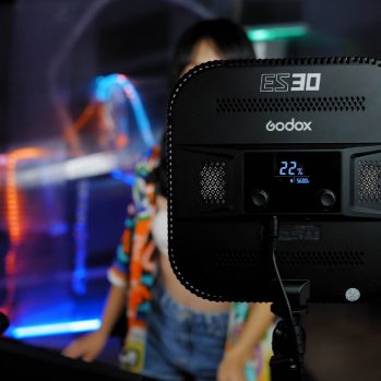 GODOX E-SPORTS LED LIGHT KIT 1 W/ TELESCOPIC MOUNT