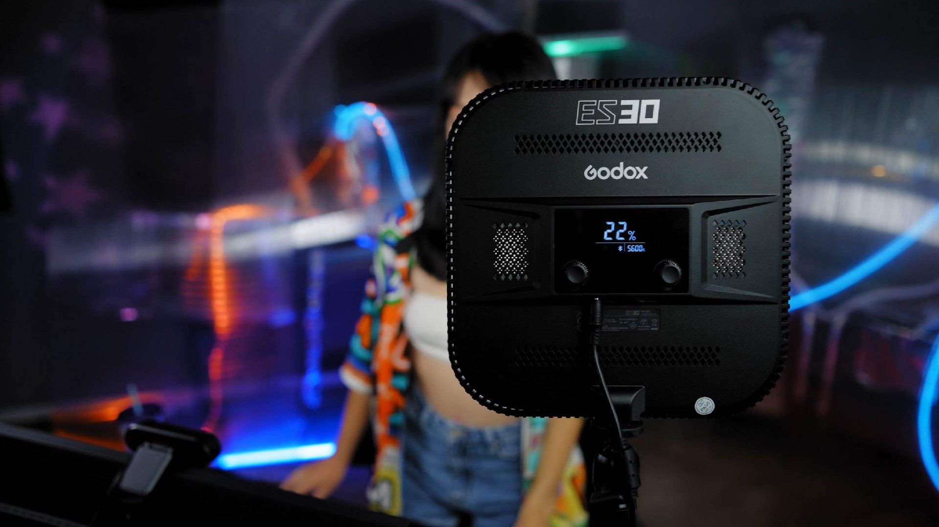 GODOX E-SPORTS LED LIGHT KIT 1 W/ TELESCOPIC MOUNT - Image 3